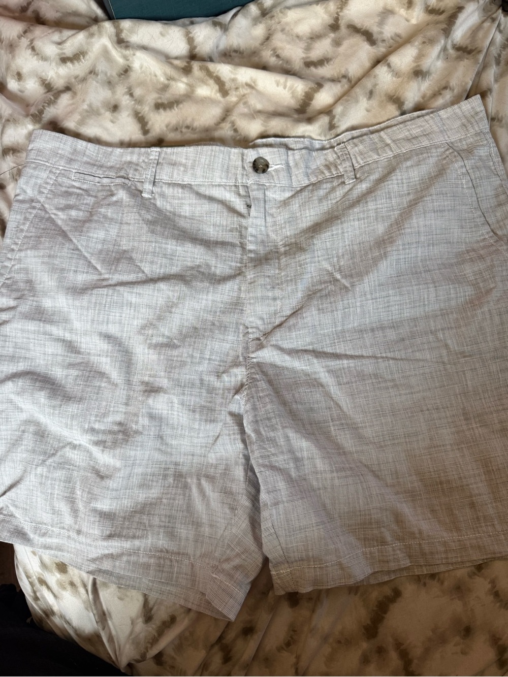 Goodfellow & Co Light Gray Textured Flat-Front Shorts